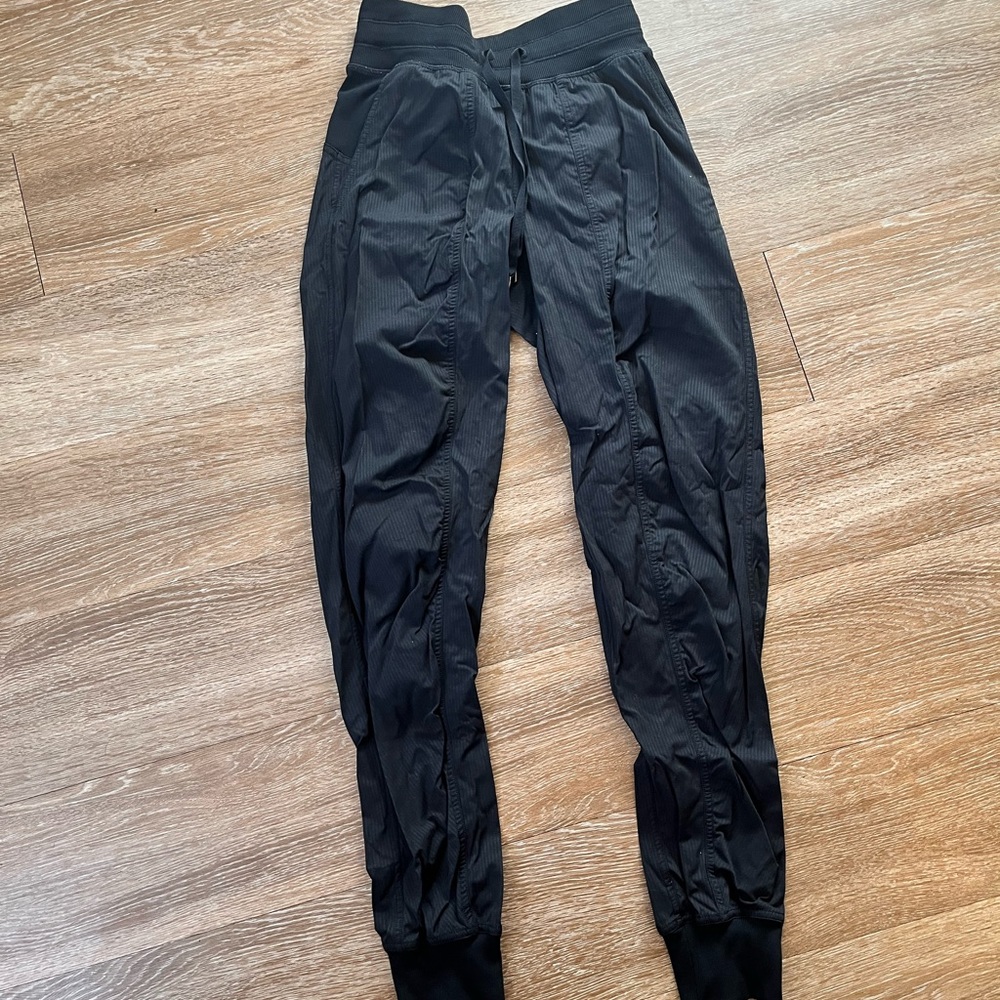 Lululemon dance studio joggers